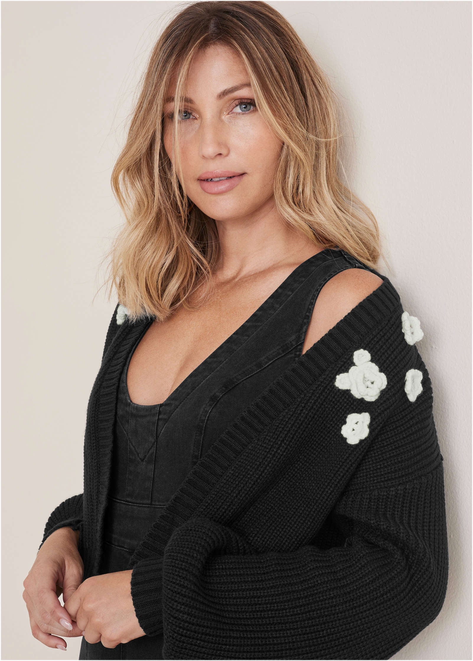 Floral Cardigan - Jet Black